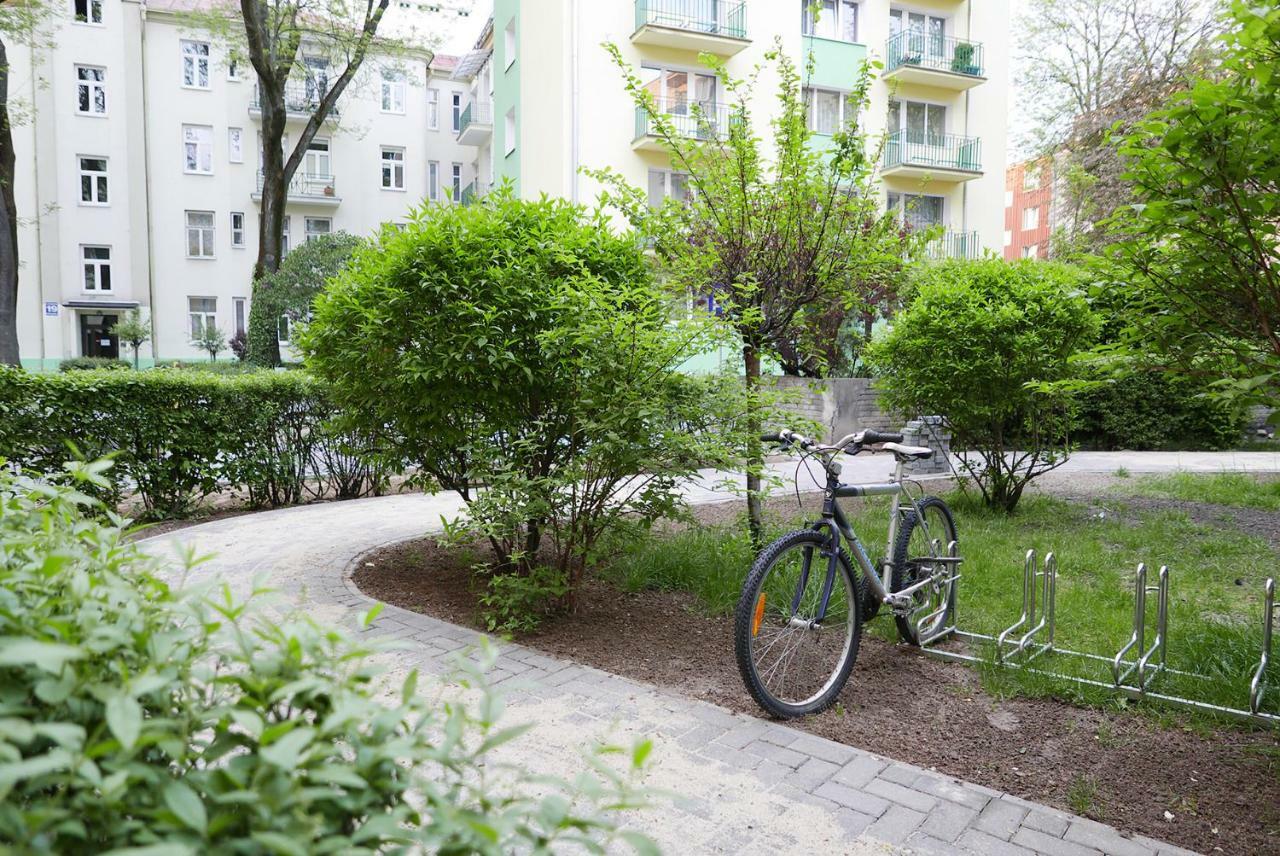 Apartament ProЛюблин Екстериор снимка