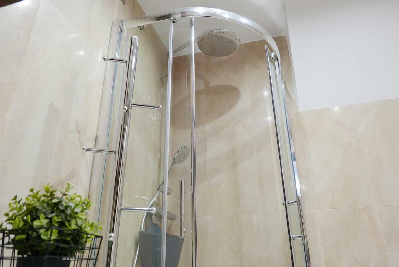 Apartament ProЛюблин Екстериор снимка