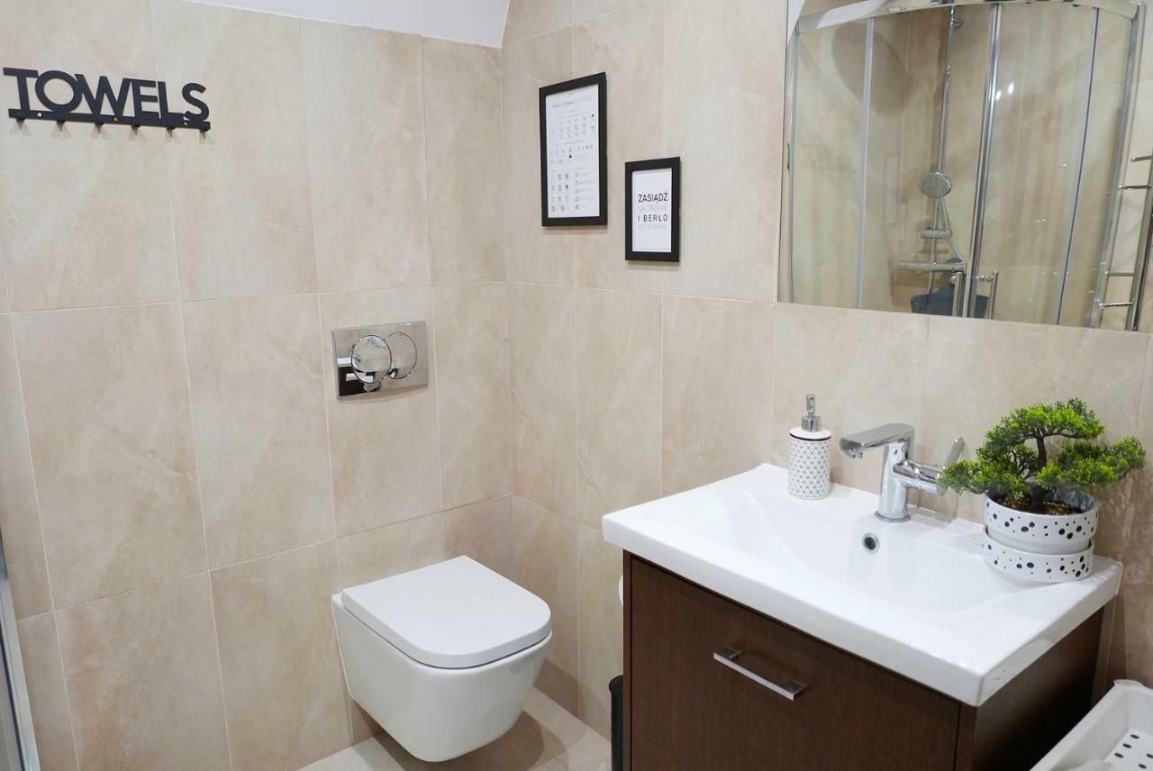 Apartament ProЛюблин Екстериор снимка