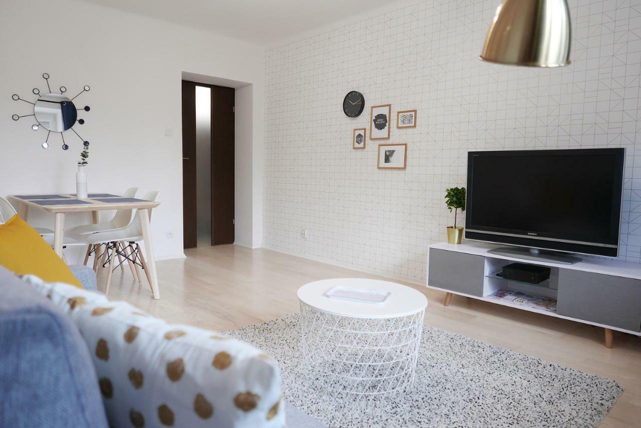 Apartament ProЛюблин Екстериор снимка
